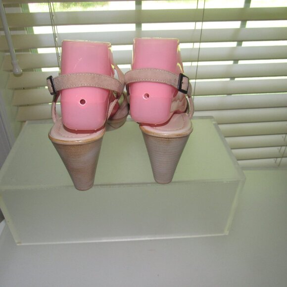 Sundance Natural Suede T‑Strap Block Heel Sandals • Italy • Size 39 (US 8.5 - 9) - Picture 3 of 9